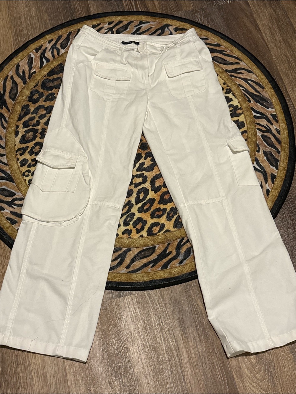 Brandy Melville White Cargo Boyfriend Jeans